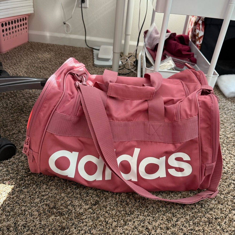 Adidas Pink Mauve Duffel Gym Bag new